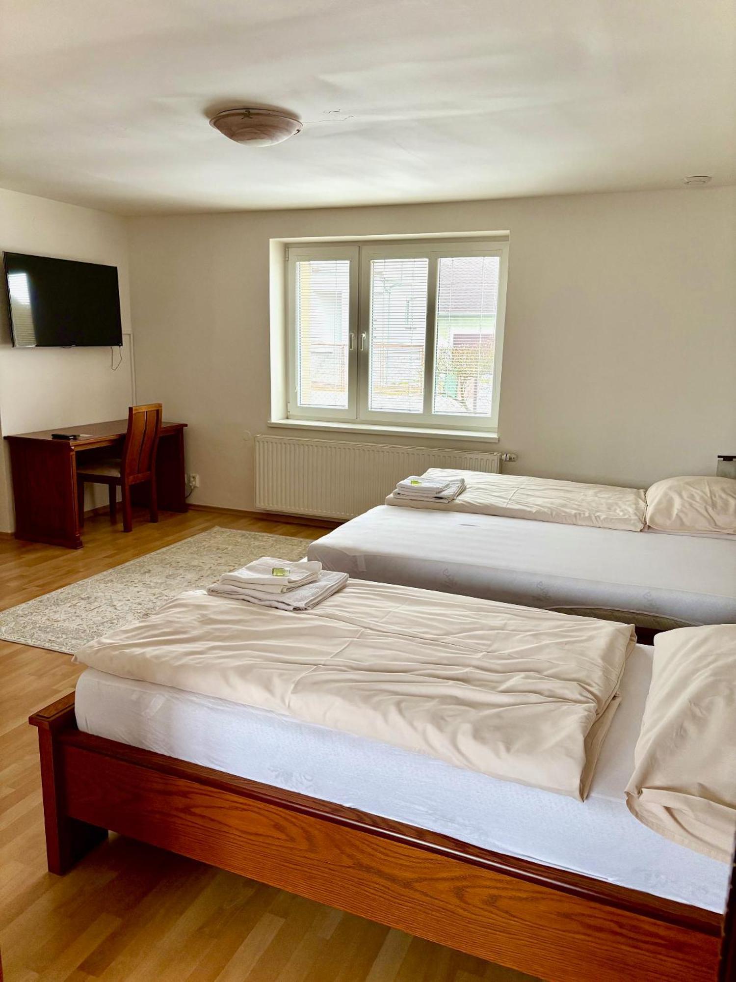 Vila U Urbana Havirov Ngoại thất bức ảnh