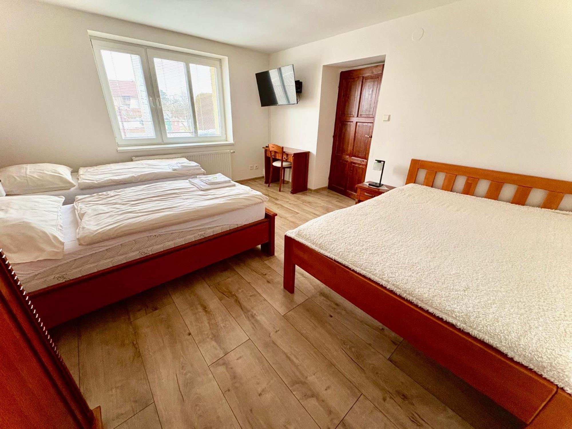 Vila U Urbana Havirov Ngoại thất bức ảnh